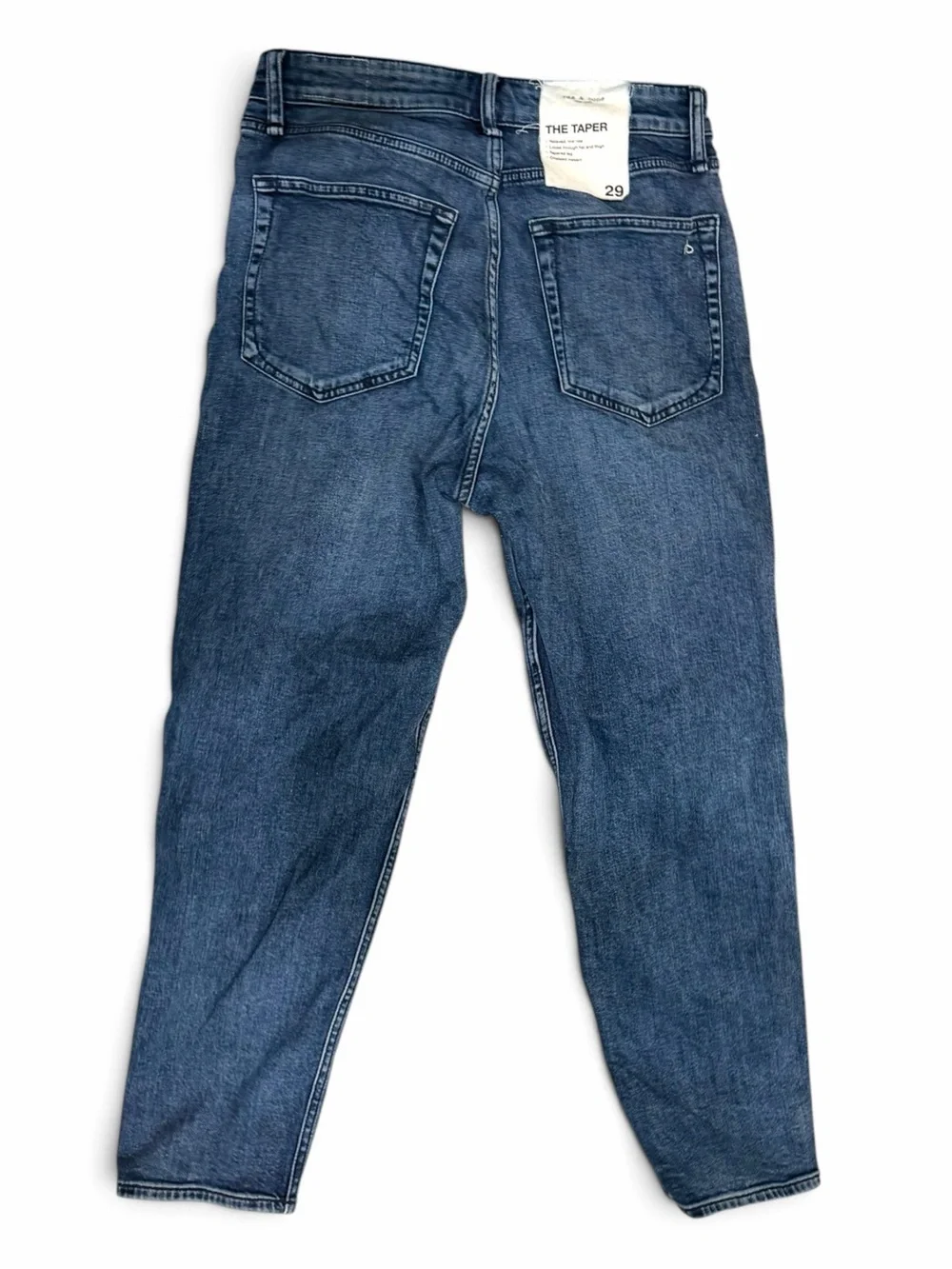 rag & bone Men’s Medium Blue Tapeted Relaxed Jeans Like new Sz 29 / fits like 31